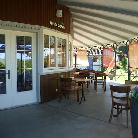 Hotel Speiserestaurant Bahnhof Güttingen Kültér fotó