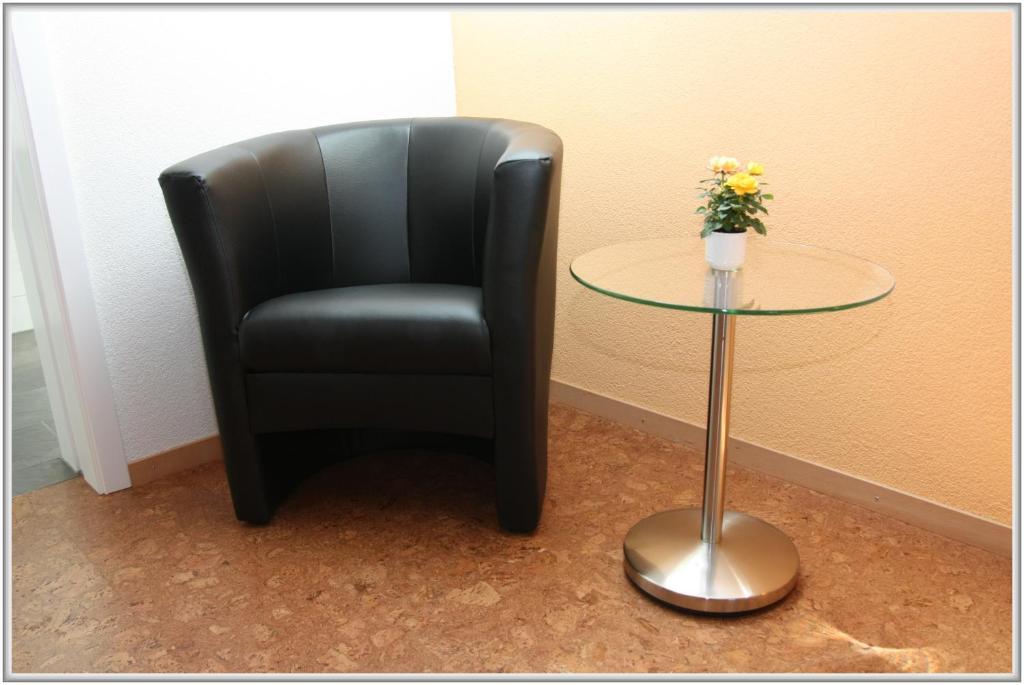 Hotel Speiserestaurant Bahnhof Güttingen Szoba fotó