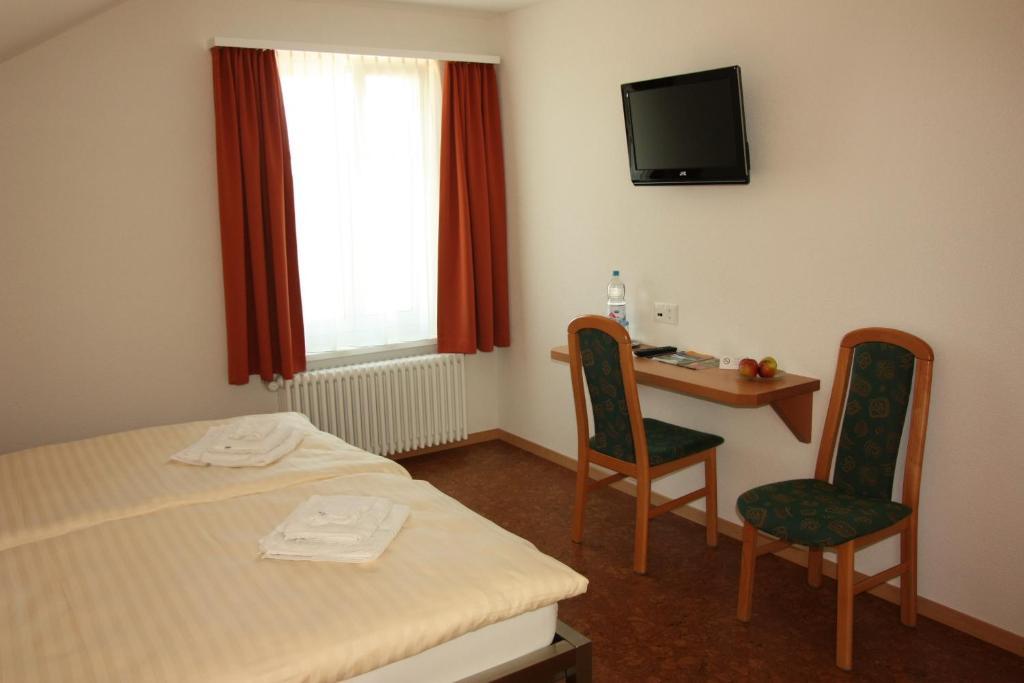Hotel Speiserestaurant Bahnhof Güttingen Szoba fotó