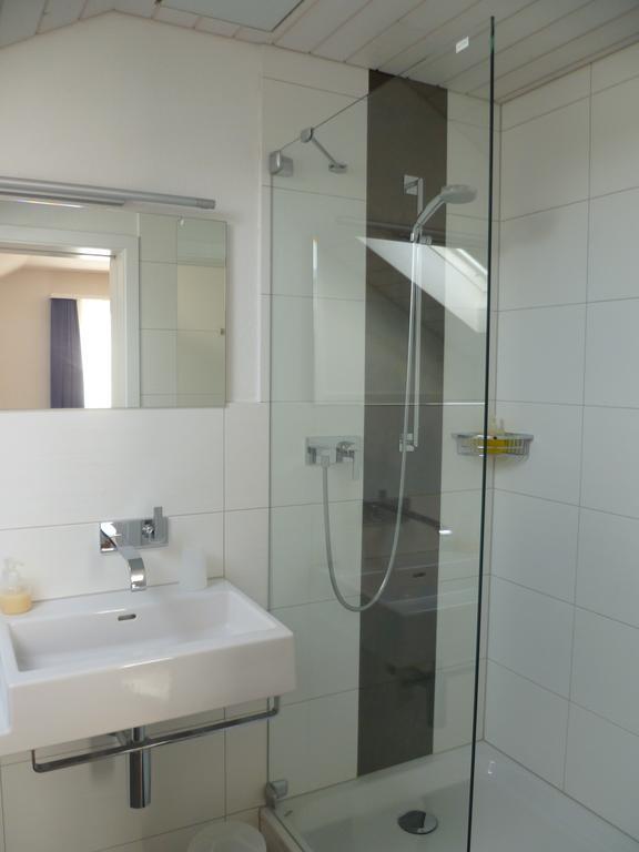 Hotel Speiserestaurant Bahnhof Güttingen Szoba fotó