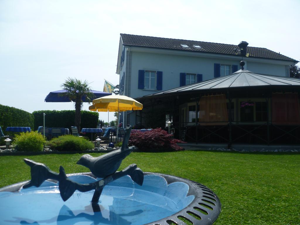 Hotel Speiserestaurant Bahnhof Güttingen Kültér fotó